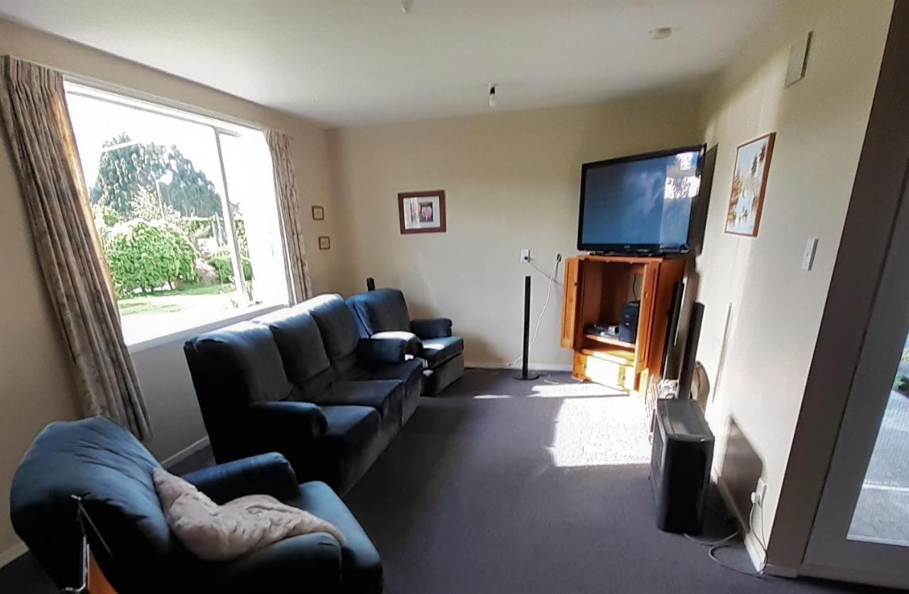 Last Light Lodge Tuatapere 외부 사진